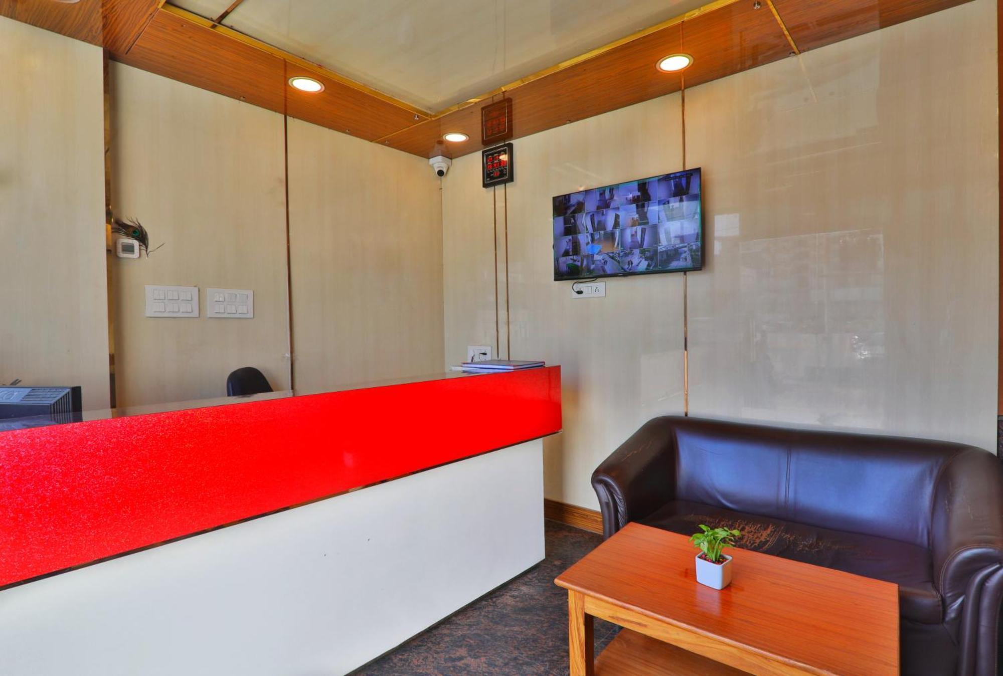 Divine Glory Hotel Lucknow Eksteriør billede