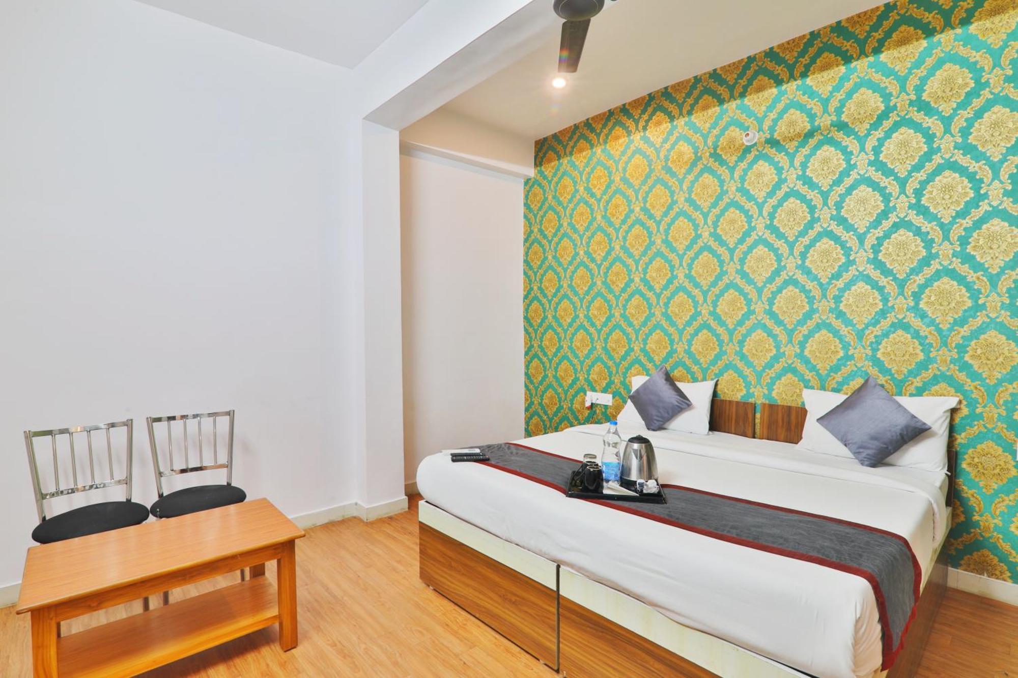 Divine Glory Hotel Lucknow Eksteriør billede