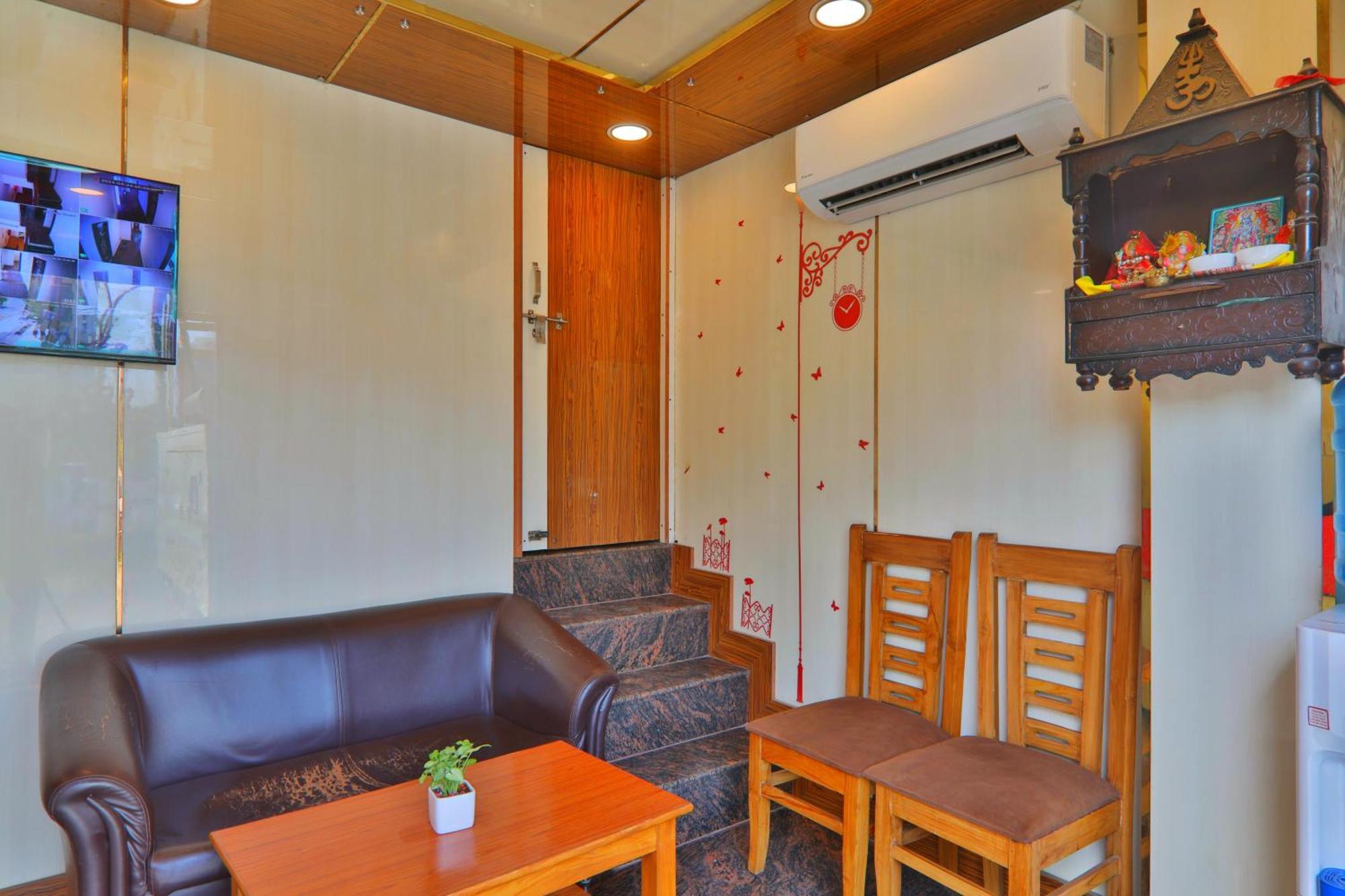 Divine Glory Hotel Lucknow Eksteriør billede