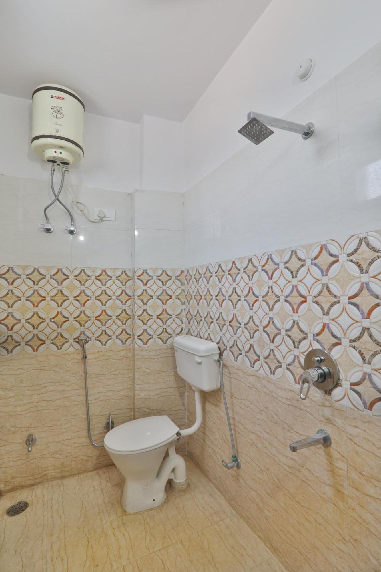 Divine Glory Hotel Lucknow Eksteriør billede
