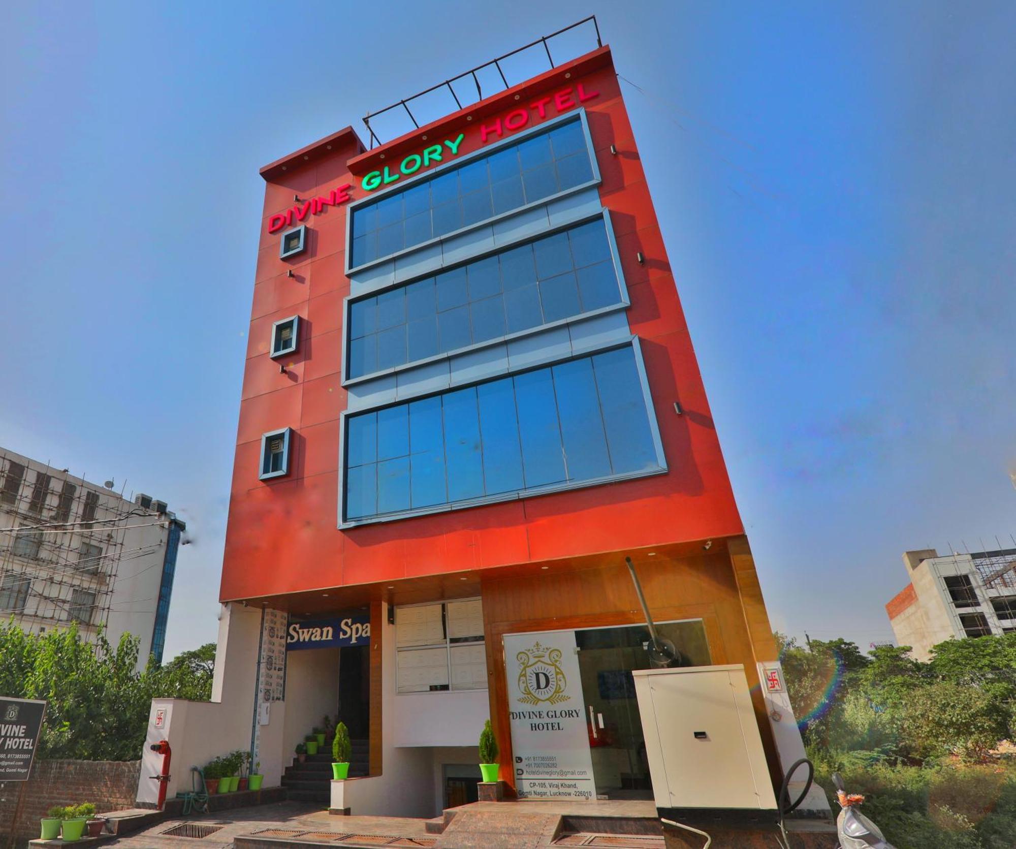 Divine Glory Hotel Lucknow Eksteriør billede